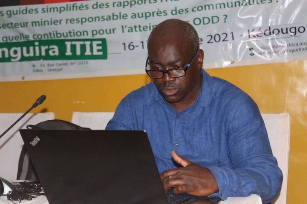  Engagement des citoyens dans l'industrie extractive et les processus budgétaires au Sénégal/Lead Afrique francophone, fondation hewlet